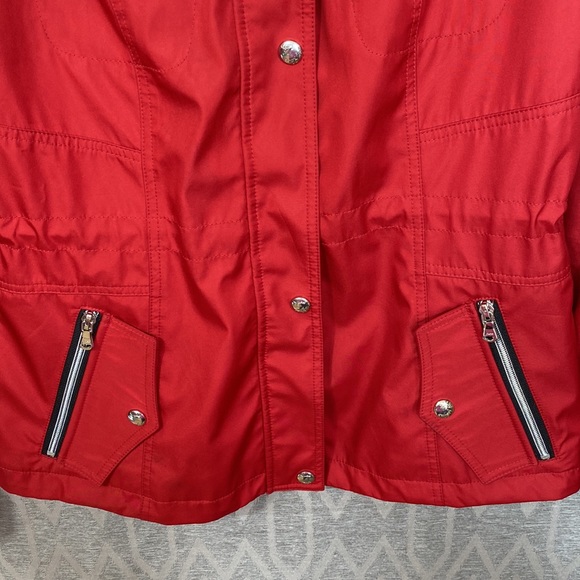 Guess Lightweight Jacket in Red w/ Black & Silver Accents Size: Small - Picture 5 of 6
